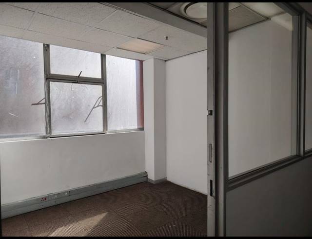 OFFICE PROPERTY TO RENT IN NORTH BEACH